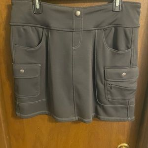 Altheta skort
